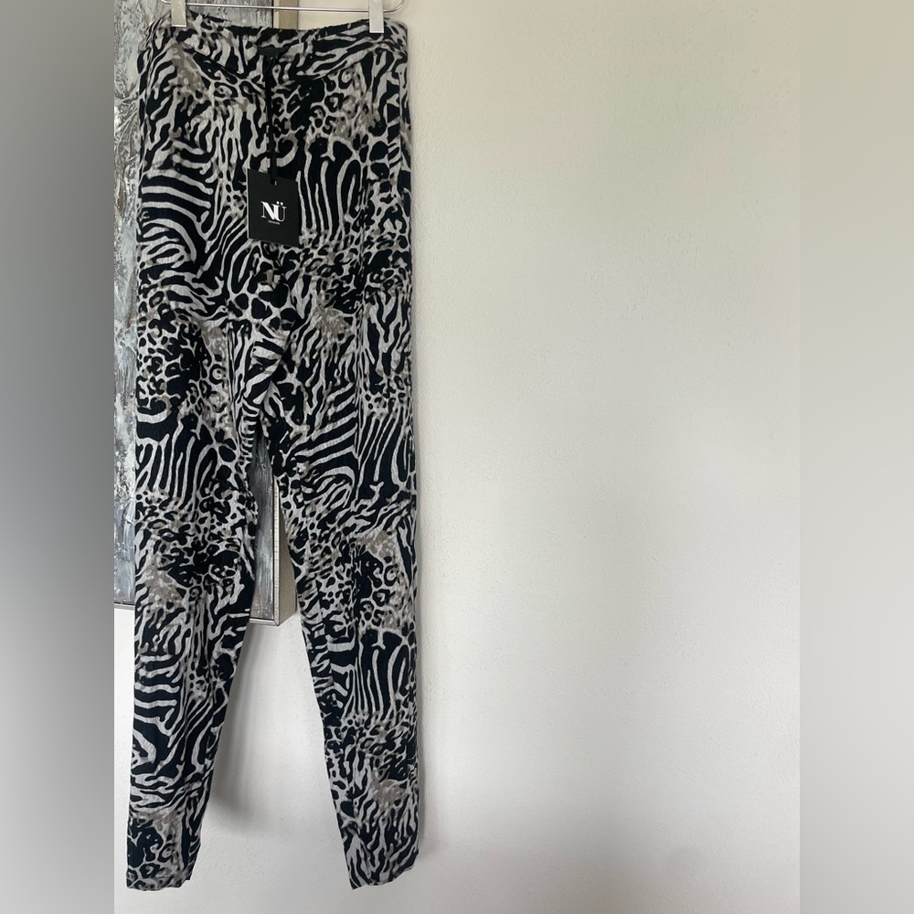 Women NU DENMARK NWT Sanne Animal Print Pants-Black & grayish white-Small